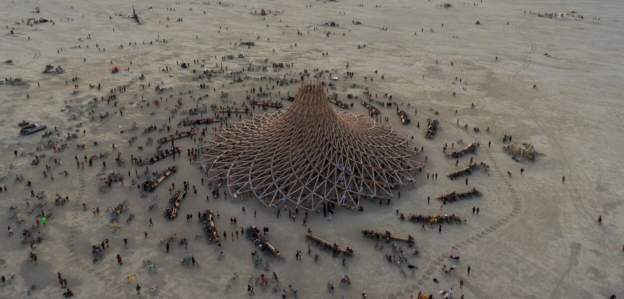 AlexMedinaPhoto_01-AboutUs